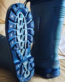 Chiodi stivali pesca