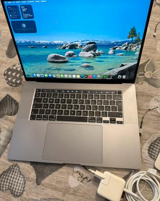 2 MacBook Pro 16 2019 i7 16GB 512GB + Ricambi