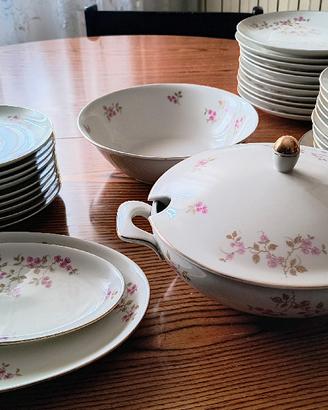 SERVIZIO PIATTI PORCELLANA