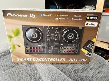 Pioneer DDJ-200 nuova con custodia