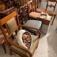 Gruppo di sedie e poltrone dal 700 all’art deco’