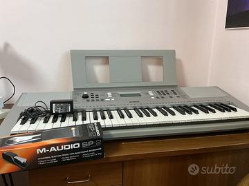 Yamaha YPT-360+pedale sustain M-Audio+alimentatore