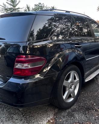 Mercedes-benz ML 320 CDI Sport AMG Look unipro sol