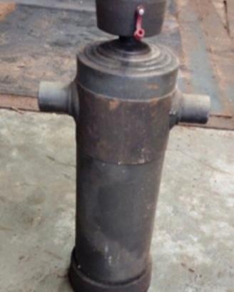 Cilindro telescopico a 3 sfilate