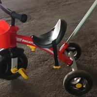 Triciclo Chicco U-Go Ducati 2 in 1
