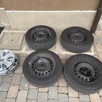 Gomme Estive Clio 4