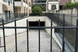 DOPPIO BOXmq 30 zona centrale CREMA