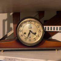 orologio da tavolo vintage in legno  da revisionar
