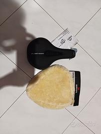 Sellino per bicicletta e coprisella 