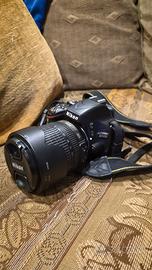 Nikon D5100 + Obiettivo Nikkor 18-105mm VR Reflex