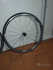Bici da corsa + coppia ruote