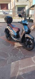 Peugeot tweet 125 