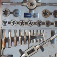 Set di Filiere Maschi Utensili per Filettatura