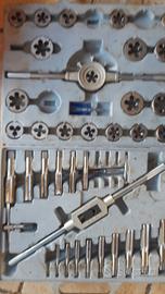 Set di Filiere Maschi Utensili per Filettatura