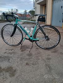 Bici da corsa Bianchi
