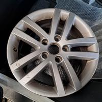 3 Cerchi Lega usati Golf VI