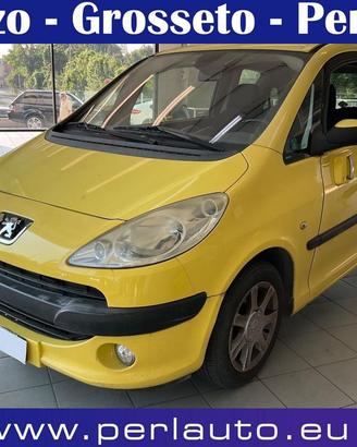 PEUGEOT 1007 1.4 CAMBIO AUTOMATICO