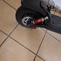 Monopattino elettrico iscooter ix6