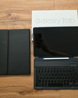 Samsung Galaxy Tab S10FE con S pen e Tastiera 