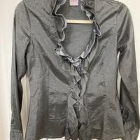 Camicia a righe grigia con jabot