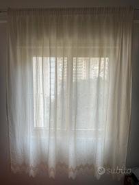 tenda per finestra  di lino  ricamo a mano sfilato