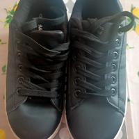 Scarpe marca OltreModo colore nero numero 36 