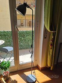 lampada in acciaio 