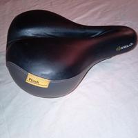 sella comoda plush per bici con coprisella imperme