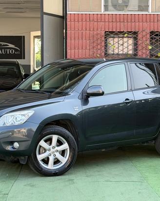 Toyota RAV 4 RAV4 2.2 D-4D 136 CV