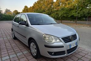 VOLKSWAGEN POLO 1.2