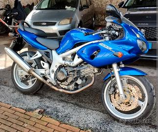  ricambi Suzuki sv650 prima serie 2000 
