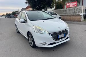 PEUGEOT - 208 - 1.6 e-HDi 92 CV S&S 5p. Allure