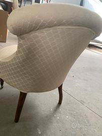 poltroncina da camera da letto 