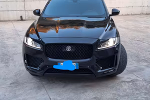 Jaguar f-pace R-Dynamjc 