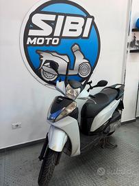 Honda SH 300 sport