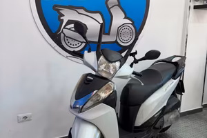 Honda SH 300 sport