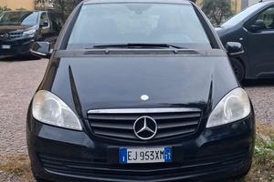 Mercedes A