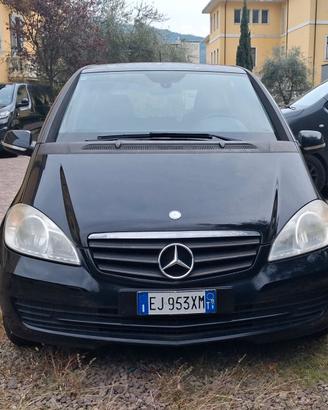 Mercedes A