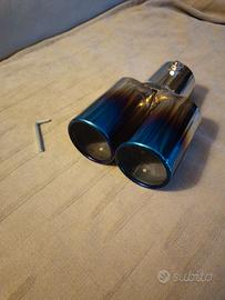 terminale scarico auto