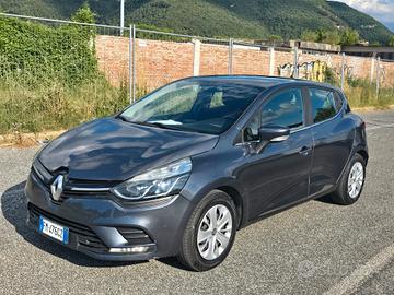 Renault Clio dCi 8V 90 CV EDC Start&Stop 5 porte E