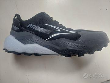 BROOKS CALDERA 8