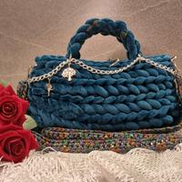 Borsa HANDMADE ad uncinetto BLU MARINO (BPN005)