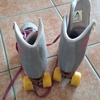 pattini a rotelle marca apollo