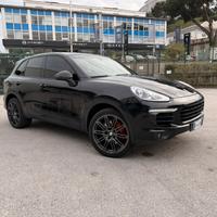 Porsche Cayenne 3.0 V6 262cv