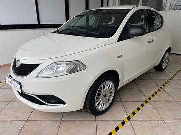 Lancia Ypsilon 1.2 Silver ecochic Gpl 69cv