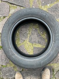 Quattro gomme quasi nuove