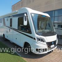 Knaus SKY I 700 LEG MOTORHOME CON GARAGE E BASCULA