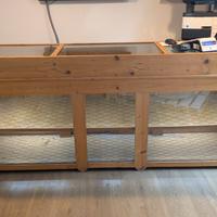 Mobile in legno massello con illuminazone