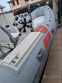 Gommone BSC + MOTORE +carrello