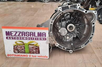 CAMBIO MANUALE COMPLETO FORD Fiesta 6° Serie 8A6R